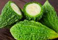 BERITA POPULER: Nyesel Baru Tahu Wajah Bisa Glowing Hanya dengan Pare hingga Trik Mengusir Nyamuk Modalnya Cuma Bahan Dapur Murah Meriah