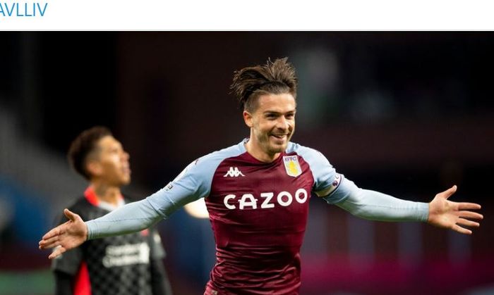 Gelandang Aston Villa, Jack Grealish, merayakan gol yang dicetak ke gawang Liverpool dalam laga Liga Inggris di Stadion Villa Park, Minggu (4/10/2020).