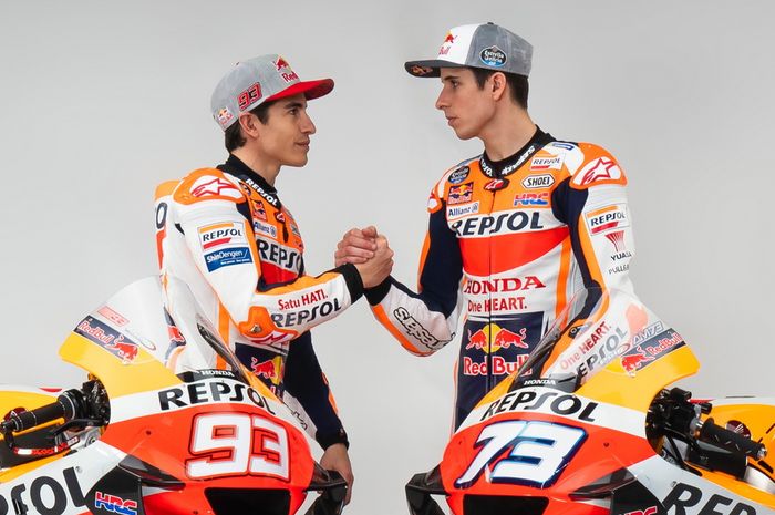 Marc Marquez dan Alex Marquez jadi yang pertama dalam persaingan dua saudara pada kelas dan tim yang sama