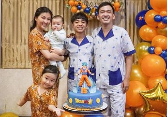 Momen Mengharukan Nenek Betrand Peto Nangis Bombay Lihat Kemeriahan Pesta Ulang Tahun Sang Cucu, Alasannya Bikin Hati Sesak!