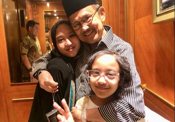 Haru! Ini Pesan Terakhir Felicia Habibie, Cucu Termuda Untuk Eyangnya!