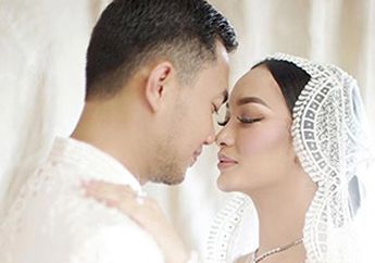 Dulu Hidup Melarat di Rumah Beralaskan Tanah, Zaskia Gotik Kini Tinggal di Hunian Super Mewah Usai Dipersunting Pengusaha Kalimantan, Ruang Makannya Bahkan Bisa Disulap Jadi Lapangan Badminton!