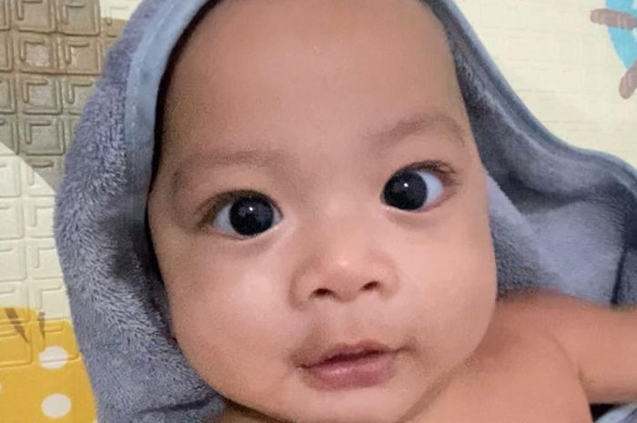 Tentu, berikut adalah artikel lengkap tentang nama bayi yang berarti "pemberani" dengan perkiraan 2000 kata dalam bahasa Indonesia.