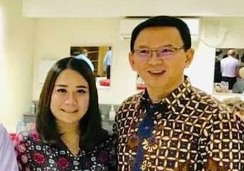 Rela Pindah Keyakinan demi Jadi Istri Bos Pertamina, Puput Nastiti Devi Kepergok Pakai Sepatu Mewah Saat Foto Bareng Ahok dan Sang Anak Jadi Sorotan