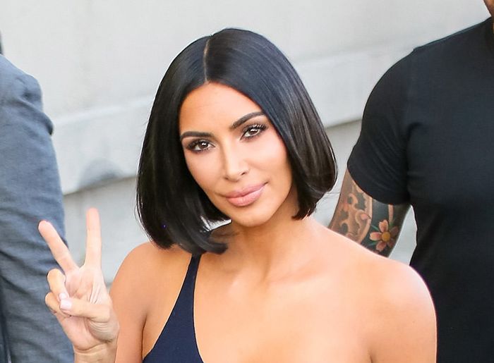 Gaya Rambut Pendek Syahrini Saat Jumpa Pers Ternyata Lagi Tren di Kalangan Artis Hollywood! - Kim Kardashian