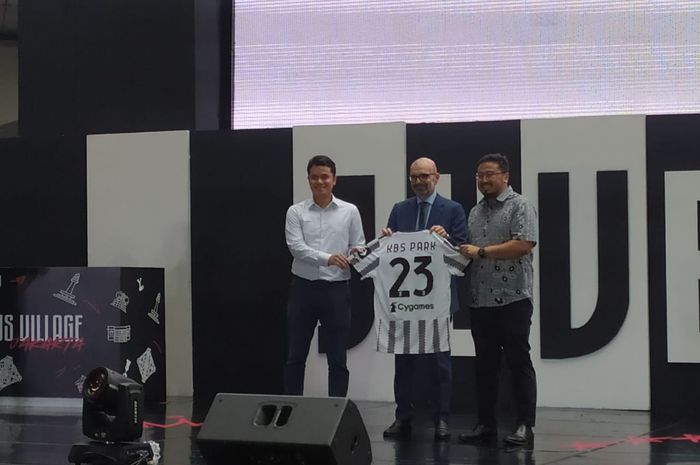 Peluncuran secara simbolis Akademi Juventus di Jakarta, Sabtu (28/1/2023).