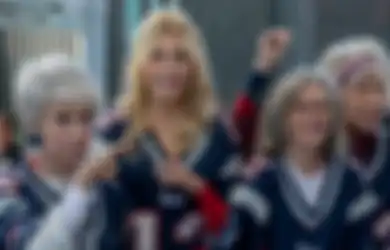 Sosok Tom Brady yang Bikin Para Nenek Ngefans Berat di Film '80 for Brady', Atlet NFL Legendaris hingga Quarterback Terkaya!