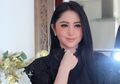 Sudah Sampai Kayangan, Dewi Perssik Kaget Dapat Kejutan Ulang Tahun