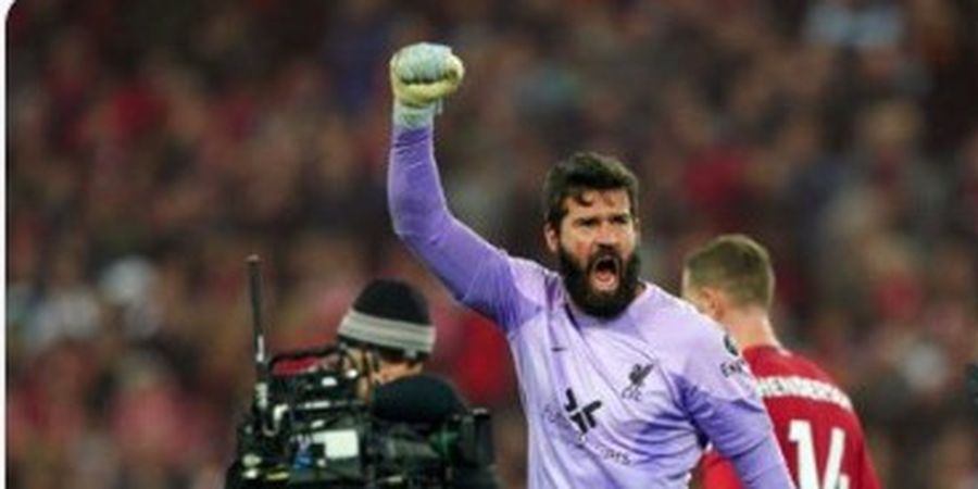 Bikin Assist untuk Mo Salah, Alisson Resmi Cetak Sejarah dan Jadi Kiper Langka di Liga Inggris