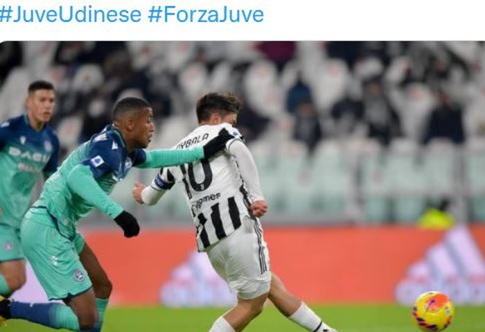 Striker Juventus, Paulo Dybala, mencetak gol ke gawang Udinese dalam laga Liga Italia di Stadion Allianz, Sabtu (15/1/2022).