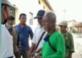 Sulitnya Mengais Rezeki di Tengah Pandemi, Kakek Tua Ini Diusir Hingga Ditendang oleh Kepala Desa Padahal Hanya Mengamen di Rumah Warga, 'Sakit Hati Banget Lihatnya'