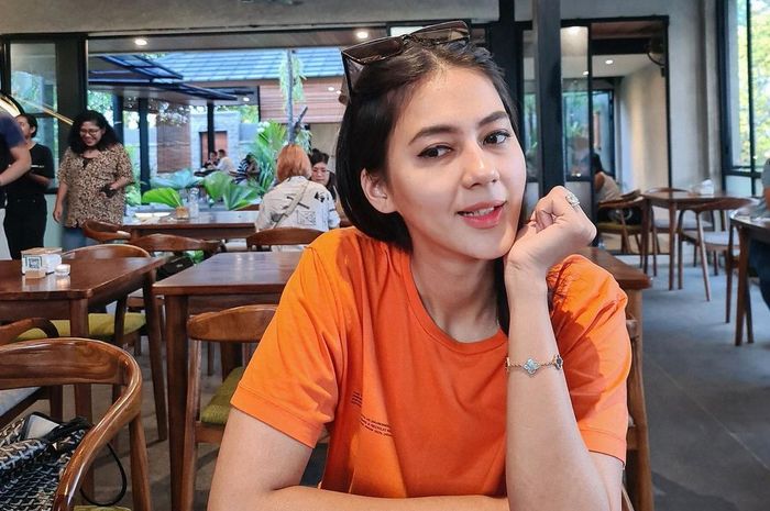 Kecil Seuprit Doang Harganya Mahal, Paula Verhoeven Kepergok Pakai Tas