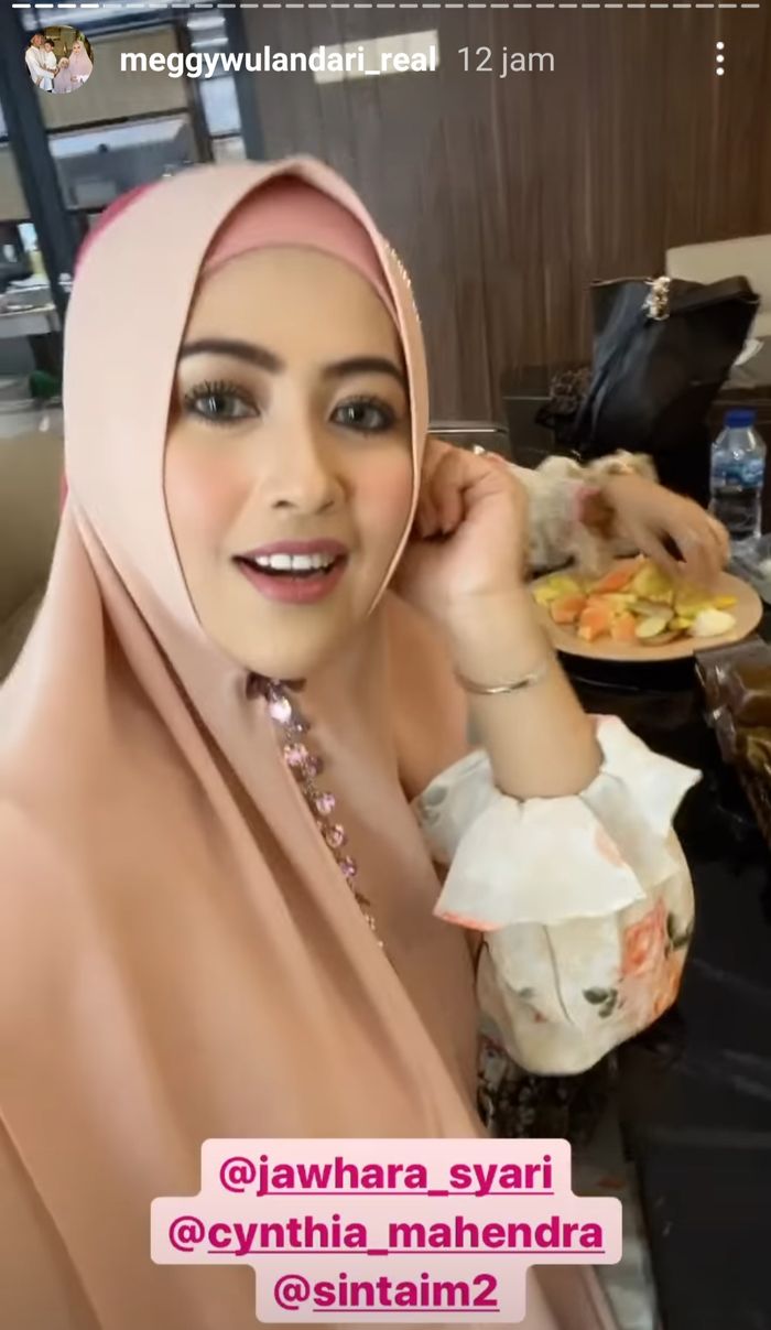 Meggy temu kangen dengan teman-temannya sebelum bertolak ke Makassar