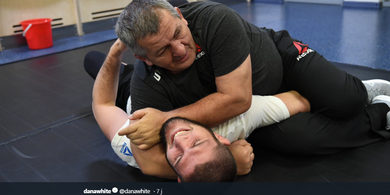 Juara UFC Boleh Tamat, Khabib Nurmagomedov Akan Lakukan Hal Gila Andai Pensiun