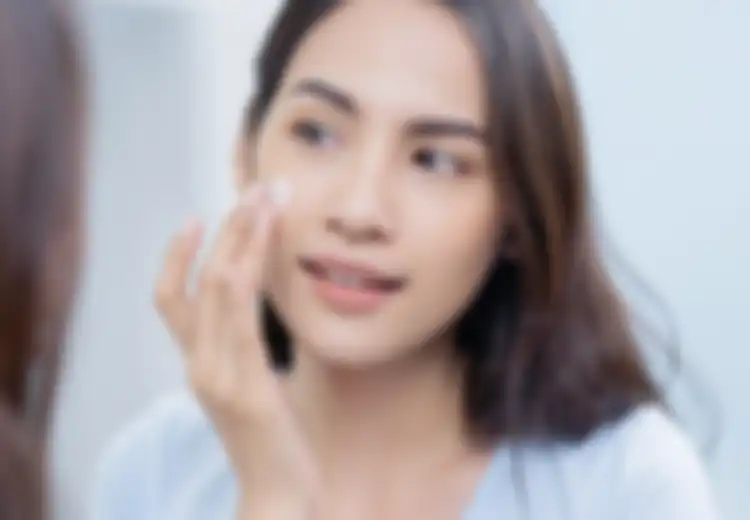 6 Cara Ampuh Mencegah Penuaan Kulit Wajah di Usia 30-an, Apa Saja Ya?