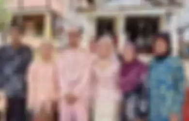 Usai akad nikah, foto tampang pria Empat Lawang yang menikahi 2 gadis sekaligus bikin heboh. Foto tampangnya viral di Facebook.