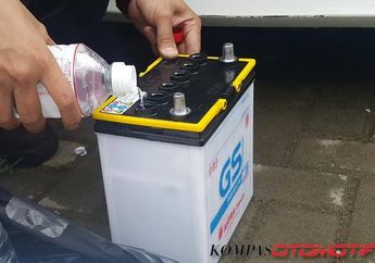Umur Pakai Aki Basah Bisa Lebih Singkat, Gegara Bagian Ini Dicuekin