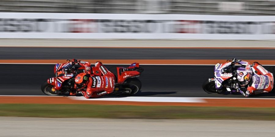 MotoGP Valencia 2023 - Francesco Bagnaia Back-to-back Juara Dunia Usai Jorge Martin Crash dengan Marc Marquez