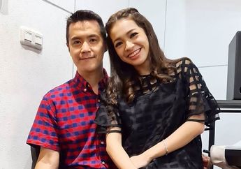 Tak Ada Angin Tak Ada Hujan, Tiba-tiba Maya Septha Posting Aksi Kocak Sambil Pakai Rok, Netizen Sampai Bingung: Mbak Habis Minum Gula Satu Kilo kah?