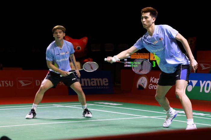Pasangan ganda putra Malaysia, Ong Yew Sin/Teo Ee Yi pada semifinal Indonesia  Masters 2021, Sabtu (21/11/2021)