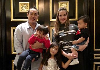 Rela Disidang 2 Kali, Nia Ramadhani Ternyata Ubah Nama Asli Pemberian sang Ibu Demi Jadi Istri Sultan