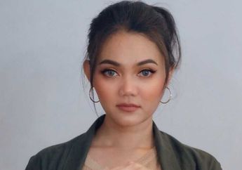 Bak Pinang Dibelah Dua, Rina Nose Rela Permak Habis Wajahnya Menyerupai Krisdayanti, Netizen Sukses Dibikin Melongo: Mirip Banget
