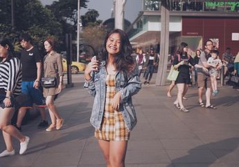 4 Gaya Hits Putri Eko Patrio, Nayla Ayu dengan Outfit Motif Plaid!