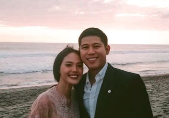 Sweet! Intip 4 Momen Kedekatan Nino RAN dan Della Dartyan. Udah Resmi Jadian?