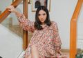 Bikin Warganet Kenang Video 19 Detiknya, Video Gisel yang Asik Goyang-goyang di Lantai ini Auto Buat Netizen Heboh: Durasinya di Lamain Ya