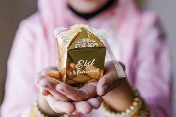 Idul Fitri 2021 Yuk Intip Ucapan Selamat Hari Raya Idul Fitri 1442 H Pakai Bahasa Inggris Kekinian Dan Cocok Diupdate Di Media Sosial Saat Lebaran Tiba