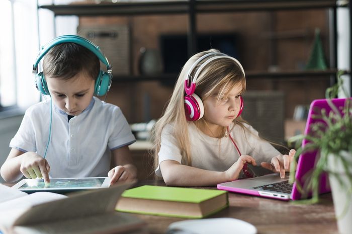 Mengapa Harus Belajar di Rumah? Penjelasan Materi Belajar dari Rumah