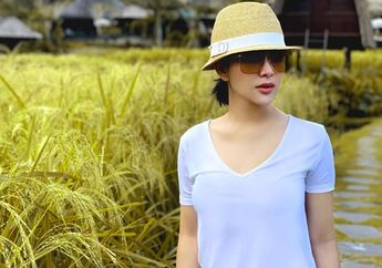 Punya Suami Kaya Raya, Syahrini Tak Malu Kepergok Pakai Kaus Murah Senilah 150 Ribu Rupiah!
