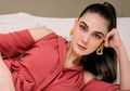 Terlihat Mungil, Ternyata Segini Harga Tas Mirip Dompet yang Dibawa Luna Maya, Mahal atau Murah?