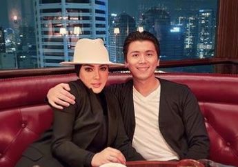 Tiga Tahun Jalani Biduk Rumah Tangga Tanpa Kehadiran Buah Hati, Kini Syahrini dan Reino Barack Akhirnya Umumkan Soal Kabar Bahagia, Inces Kini Rela Tinggalkan Karier demi Fokus Jadi Istri dan Calon Ibu: Masa Pacaran Sudah Selesai