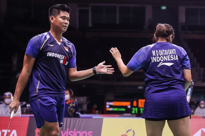 Pasangan ganda campuran Indonesia, Praveen Jordan/Melati Daeva Oktavianti, saat menjalani pertandingan babak kedua Thailand Open I 2021 di Impact Arena, Bangkok, Thailand.