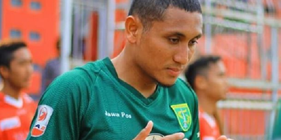 Jelang Lawan Arema FC, Bek Persebaya Ungkap Situsai Internal Timnya 