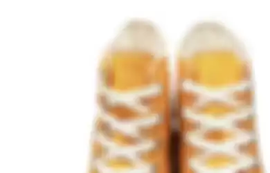 Sneakers High Brand Lokal Warna Kuning Ventela