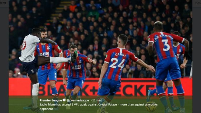 Sadio Mane mencetak gol saat Liverpool bertandang ke kandang Crystal Palace pada laga Liga Inggris, Sabtu (23/11/2019)