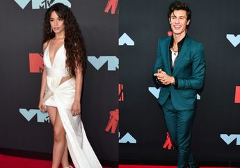 Intip 10 Penampilan ‘Stunning’ Seleb Hollywood di Red Carpet MTV VMAs. Bella Hadid Bikin Shock!