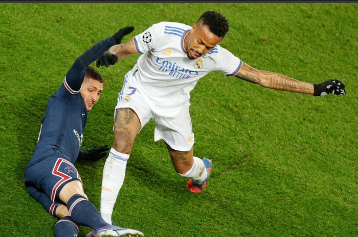 Striker Paris Saint-Germain, Neymar, menyamakan Marco Verratti dengan 2 gelandang legendaris Barcelona usai tampil impresif melawan Real Madrid di Liga Champions.