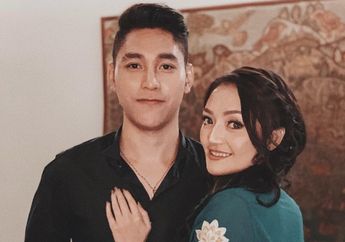 Usai Dilamar Kekasih di Korea, Siti Badriah Gelar Acara Pertunangan, Tengok Potret Cantiknya