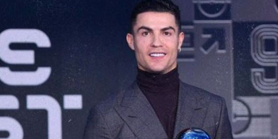 Raih Penghargaan Khusus, Cristiano Ronaldo: Saya Harap Bisa Main Setengah Dekade Lagi