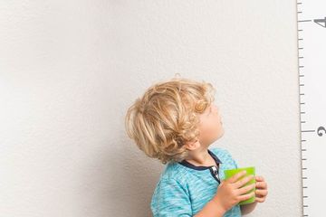 Mencegah stunting penting dilakukan karena mempengaruhi tumbuh kembang anak.