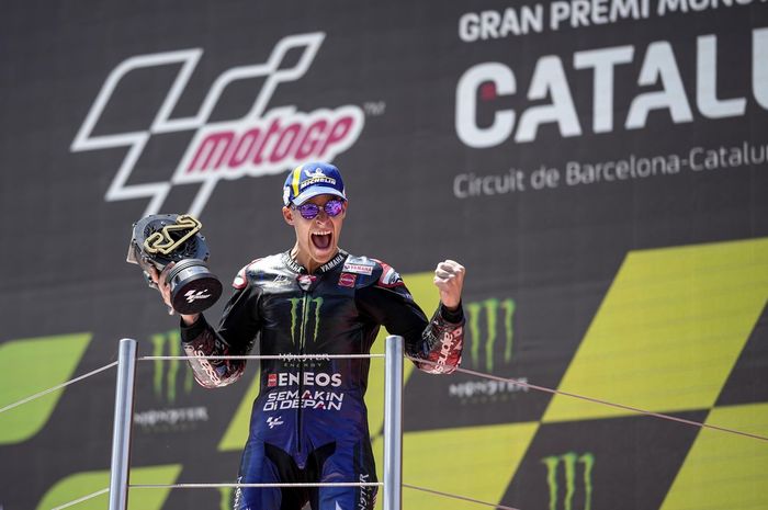 Setelah menang di MotoGP Catalunya 2022, Fabio Quartararo berikan pandangan soal blunder Aleix Espargaro.