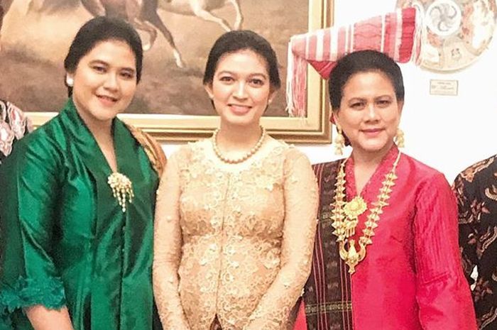 Lihat Foto Jadul Iriana Jokowi, Kahiyang Ayu dan Selvi Ananda Dengan Hijab yang Super Cantik