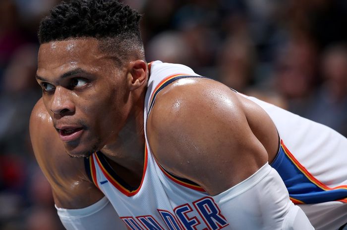 Russell Westbrook saat memperkuat Oklahoma City Thunder dalam laga lanjutan NBA 2018/19, Selasa (12/2/2019) siang WIB.