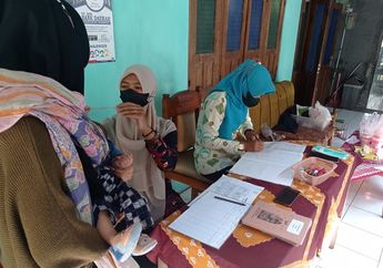 Yuk Tahu Lebih Dalam Soal Makanan Tambahan di Posyandu, Mulai Manfaat hingga Contoh Makanan yang Pas untuk Si Kecil