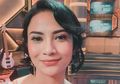 Ingatkan Netizen Salat Jumat, Vanessa Angel Malah Bikin Salah Fokus Karena Cuek Tampil dengan Kancing Terbuka