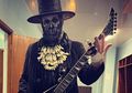 Tangannya Patah, Wes Borland Main Gitar untuk Limp Bizkit Pakai 3 Jari