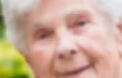 Relakan Ventilator untuk Pasien Lebih Muda, Nenek 90 Tahun Positif Covid-19 Meninggal Dunia